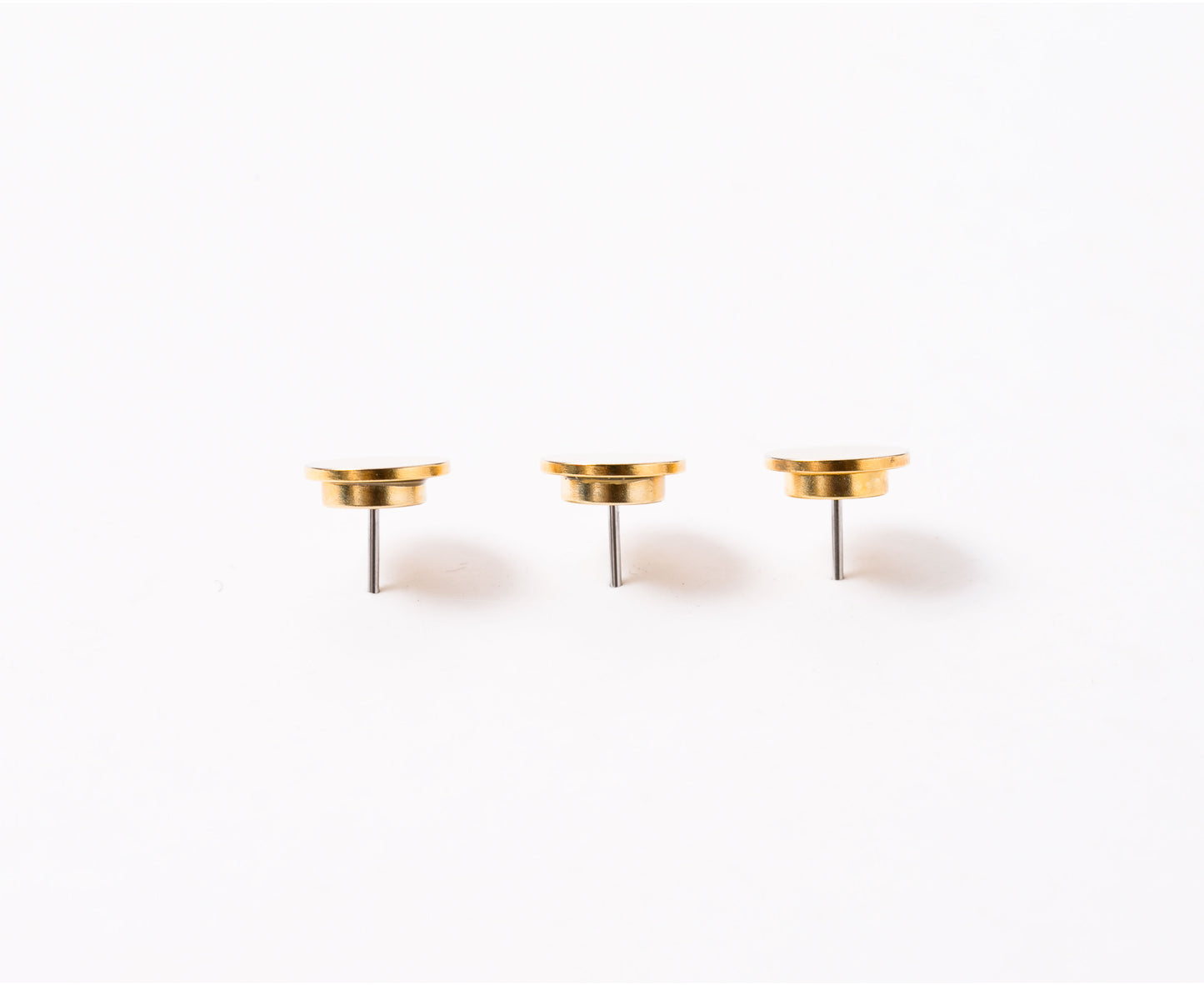MAGNET TACK