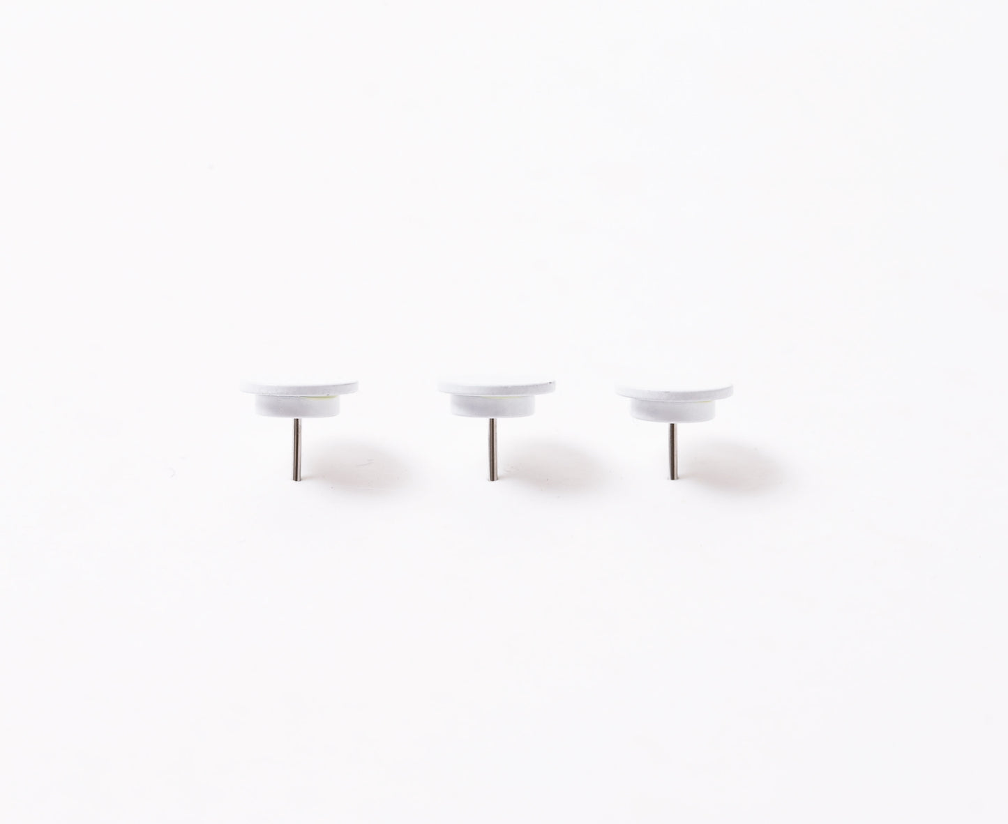 MAGNET TACK