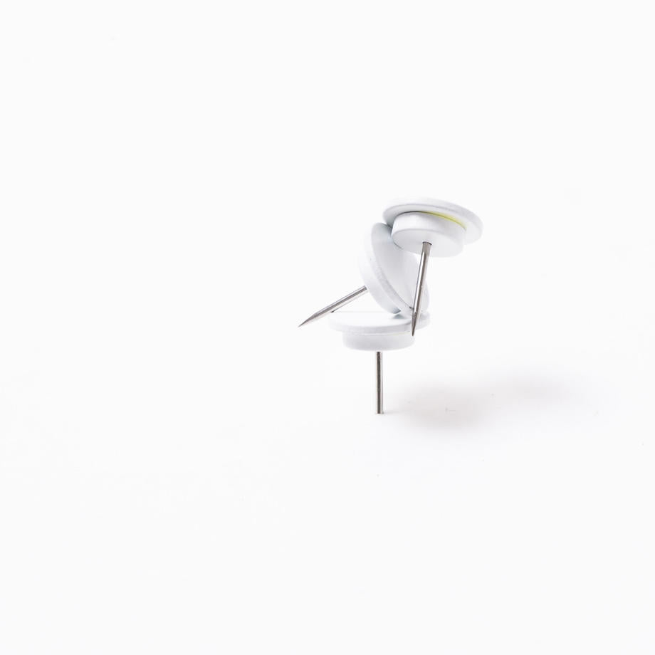 MAGNET TACK